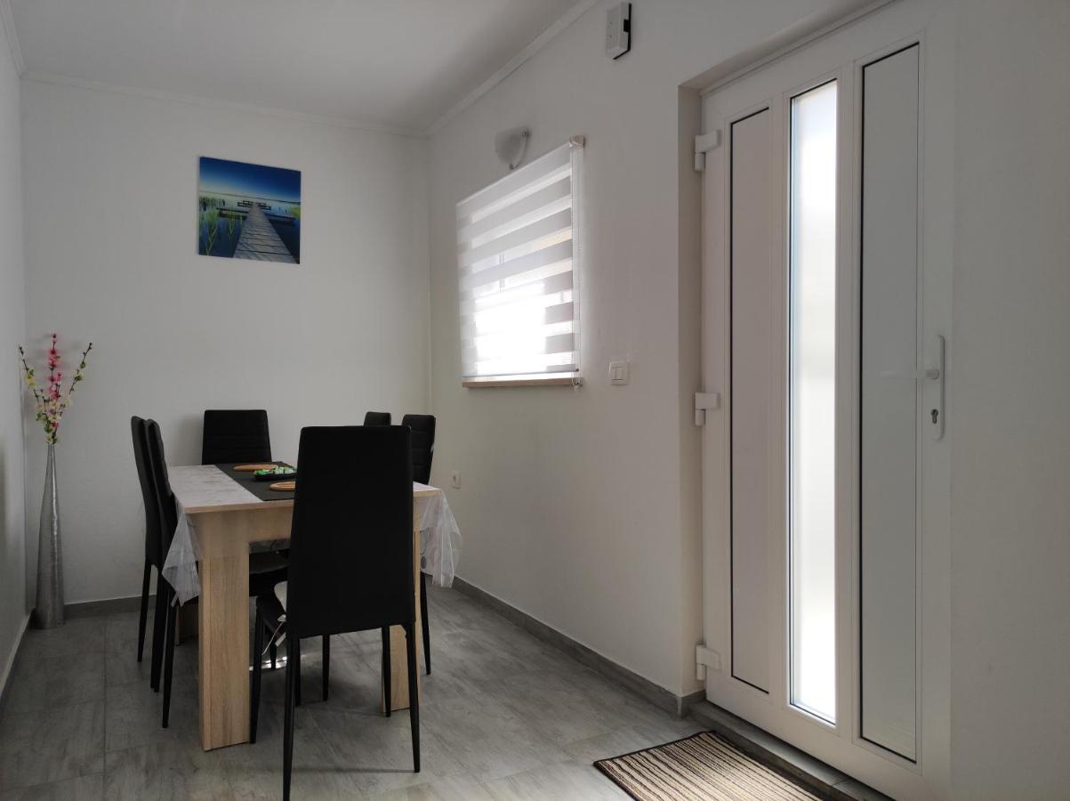Apartma Sonja 2 بيران المظهر الخارجي الصورة